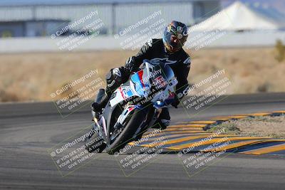 media/Dec-18-2022-SoCal Trackdays (Sun) [[8099a50955]]/Turn 4 (1pm)/